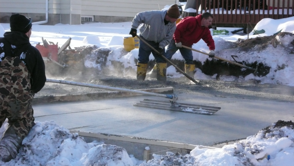 cold weather concrete curing using wireless sensors