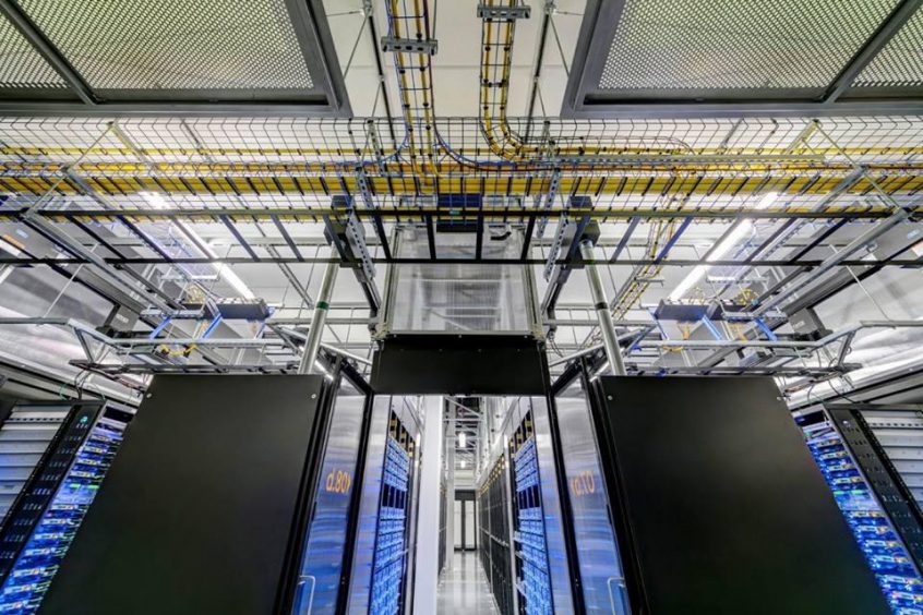 Enhancing IT System Reliability with N-Modular Redundancy: A Comprehensive Guide AKCP04.2023Articles, Blog
