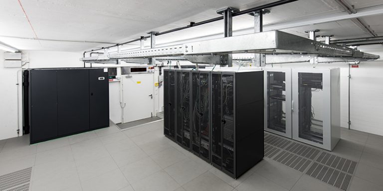 Micro Data Centers : A Slow Motion Explosion in Demand